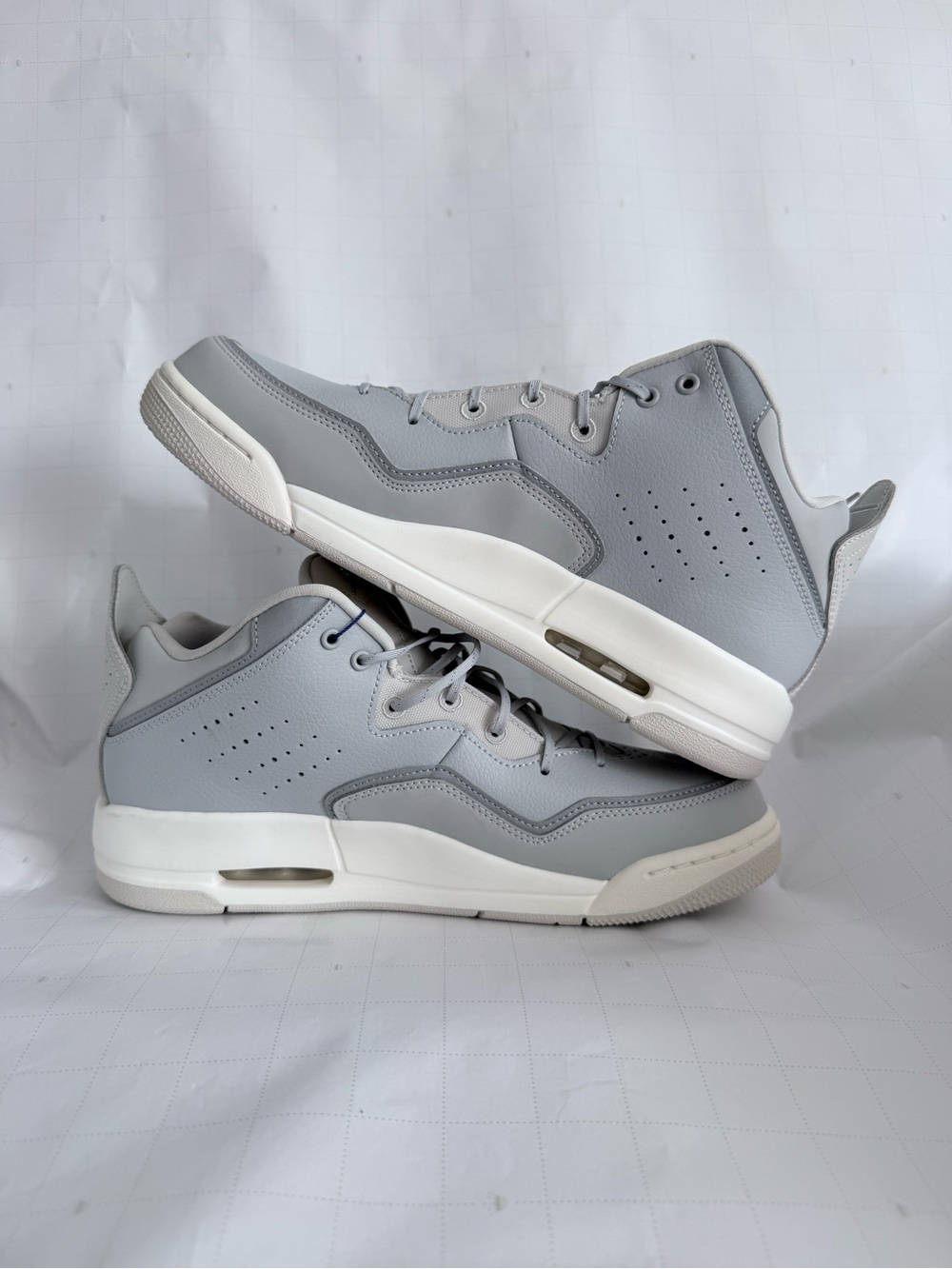Jordan Men's Grey Low-Top Sneakers